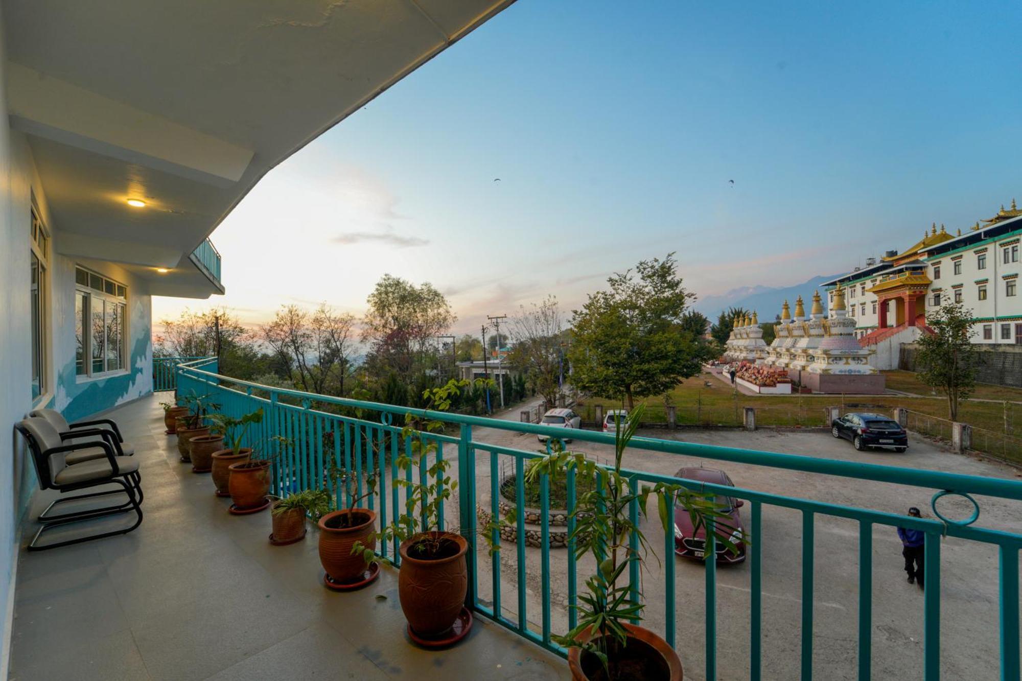 Hotel Chokling Arthouse - The Treasure Of Himalayas Bīr Esterno foto