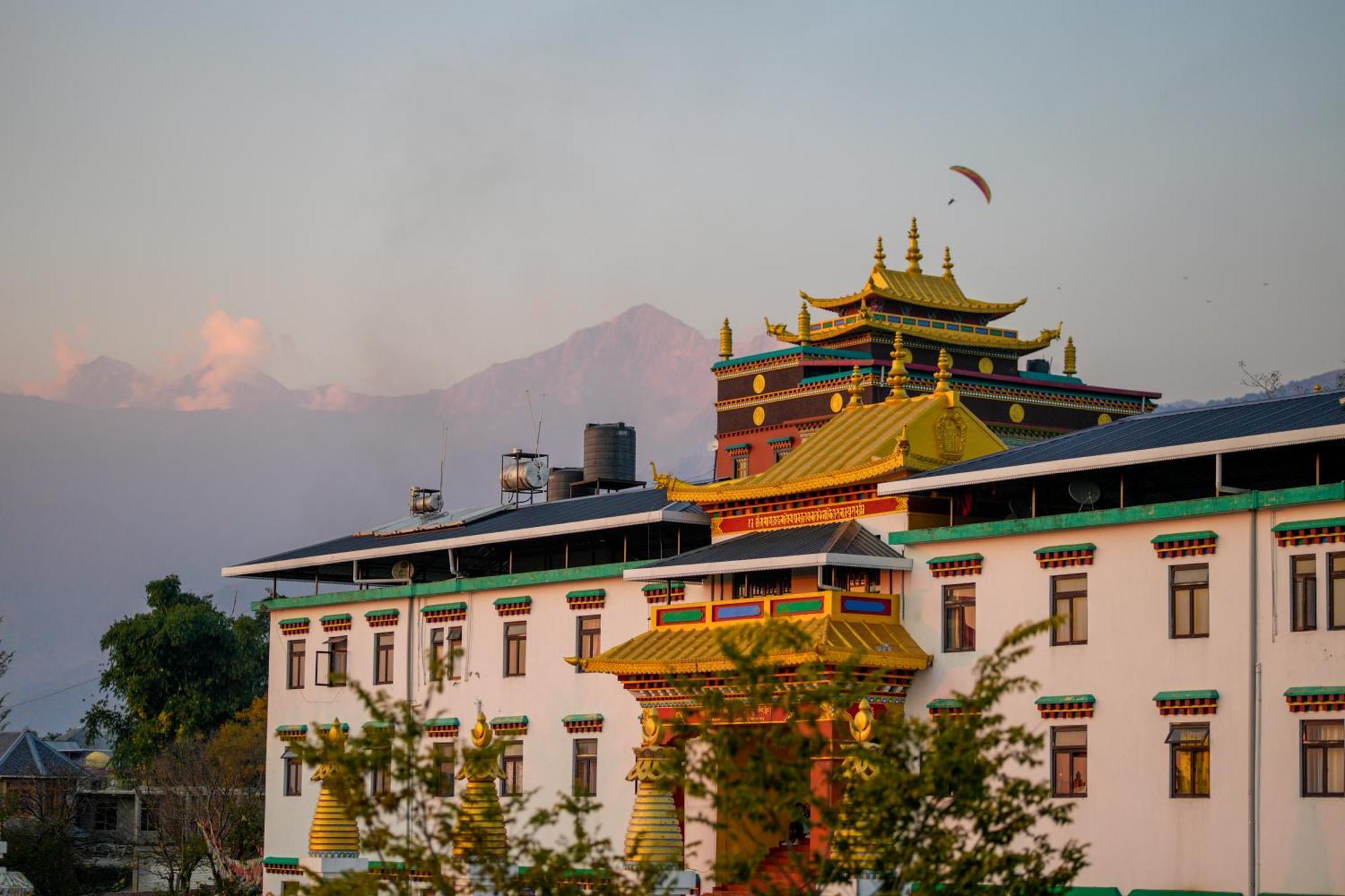 Hotel Chokling Arthouse - The Treasure Of Himalayas Bīr Esterno foto