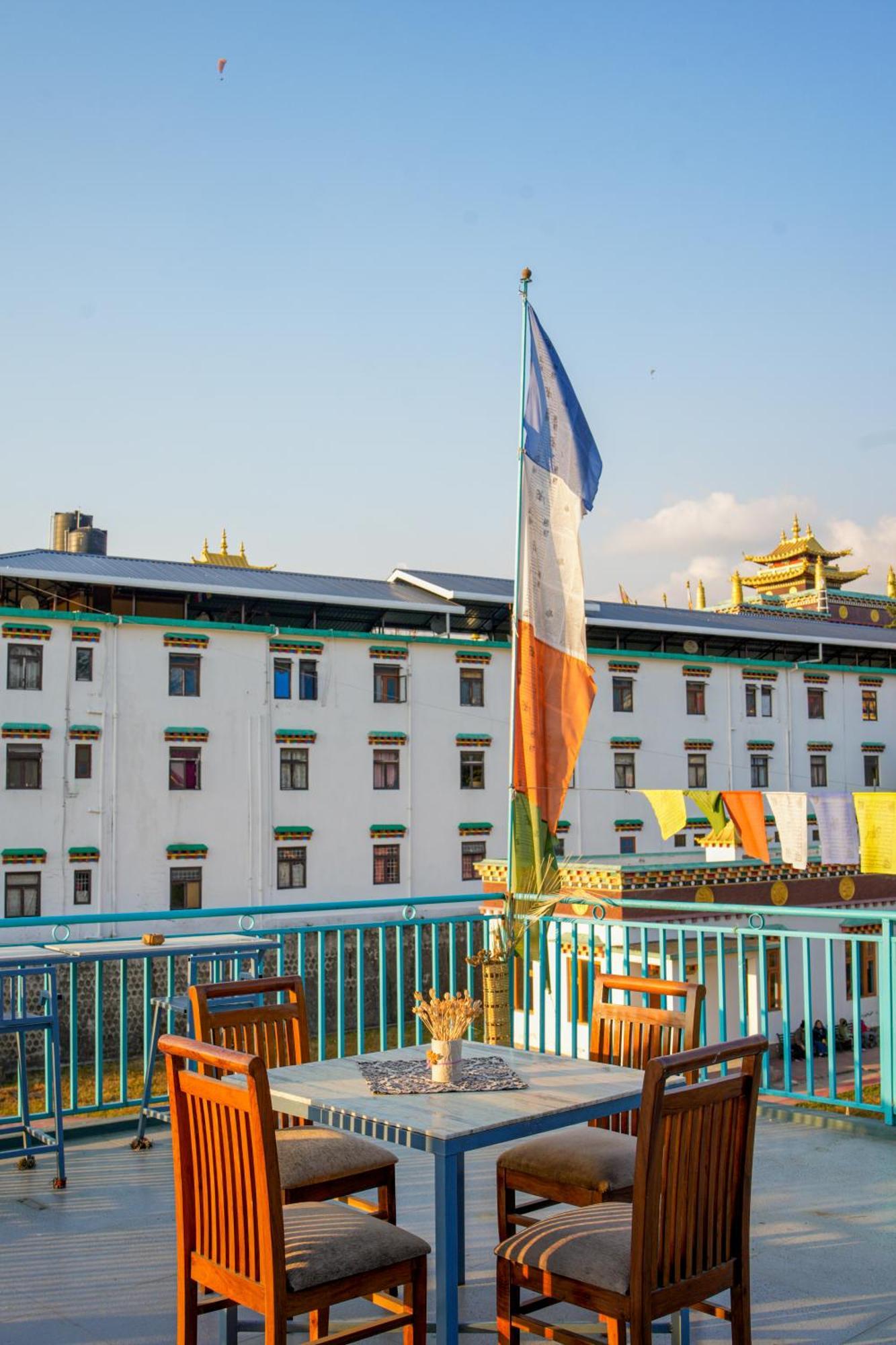 Hotel Chokling Arthouse - The Treasure Of Himalayas Bīr Esterno foto